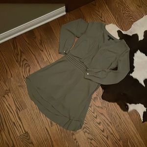 White House and black market dress